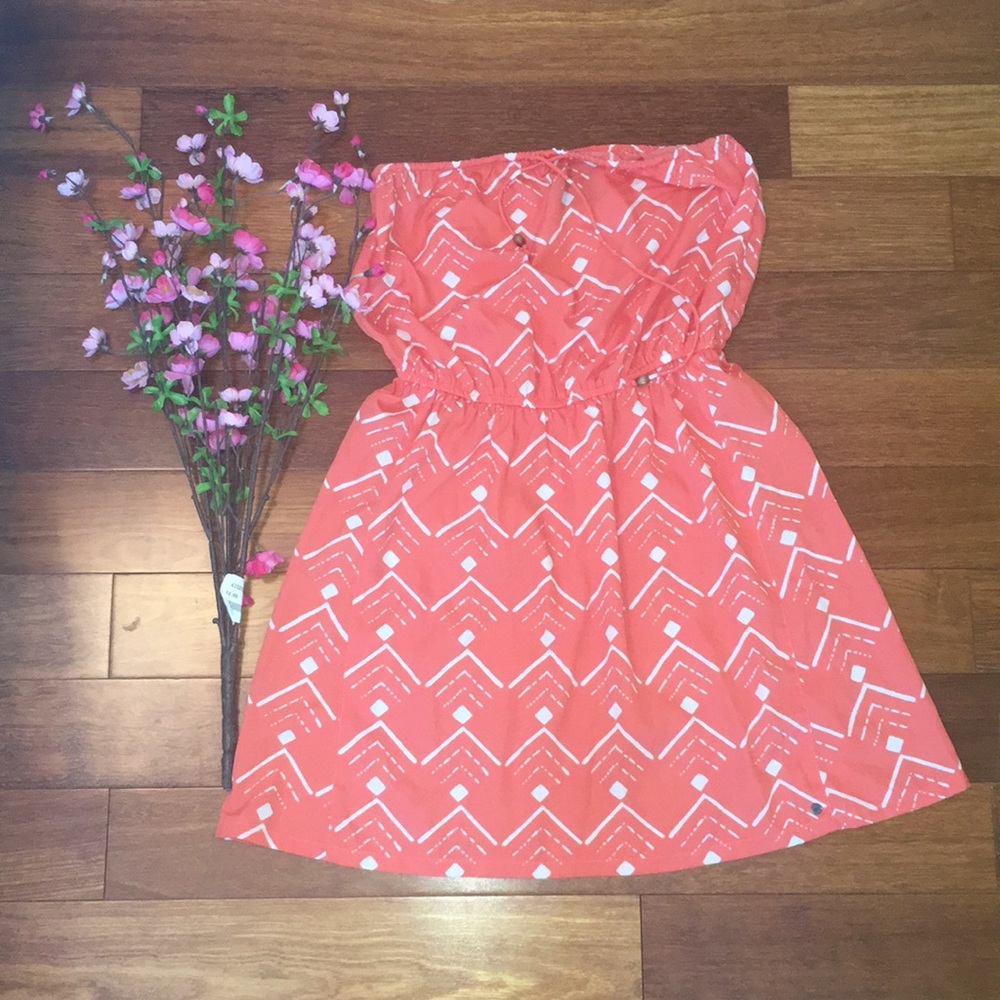 O'Neill Medium summer dress!